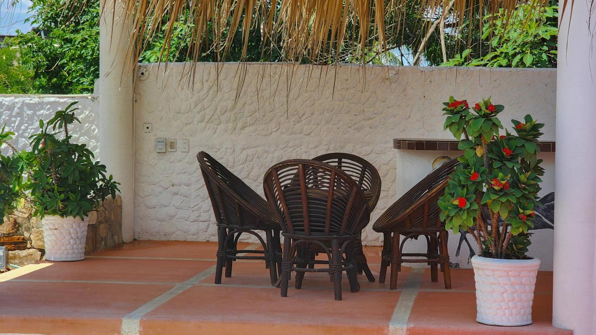 Casa Bonita (Adults Only) Aparthotel Пуерто Ескондидо Екстериор снимка