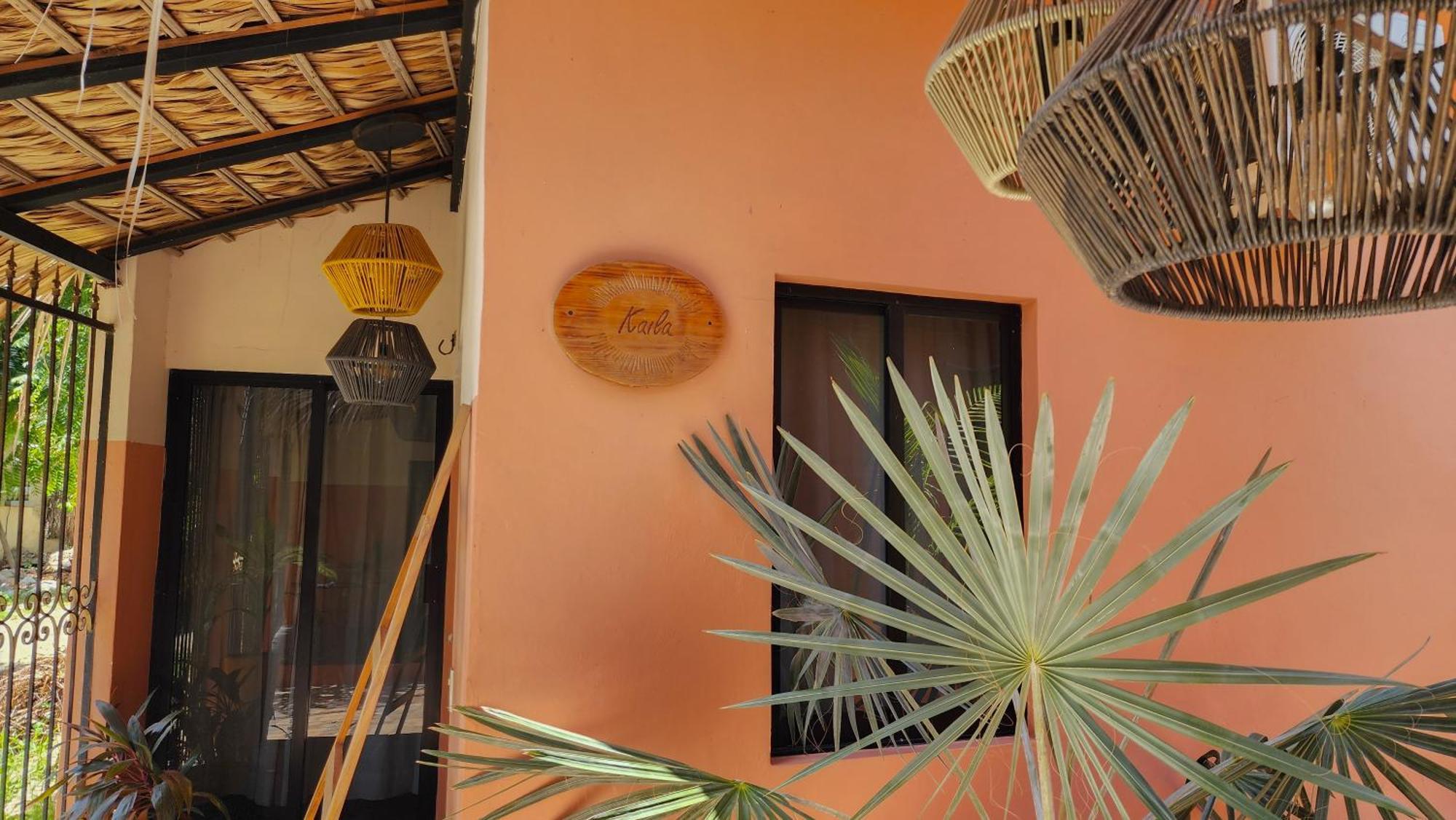 Casa Bonita (Adults Only) Aparthotel Пуерто Ескондидо Стая снимка